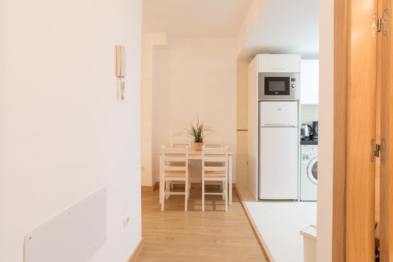 Апартаменты Acogedor Apartamento En El Centro Historico De Malaga - Mitjana Экстерьер фото
